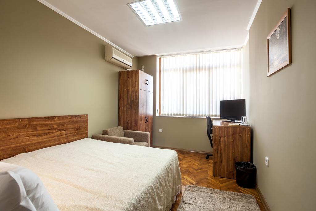 ימבול Panorama Top Floor Rooms In Hotel Tundzha מראה חיצוני תמונה