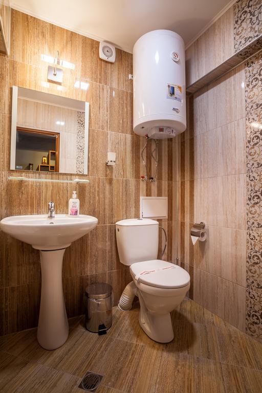 ימבול Panorama Top Floor Rooms In Hotel Tundzha מראה חיצוני תמונה