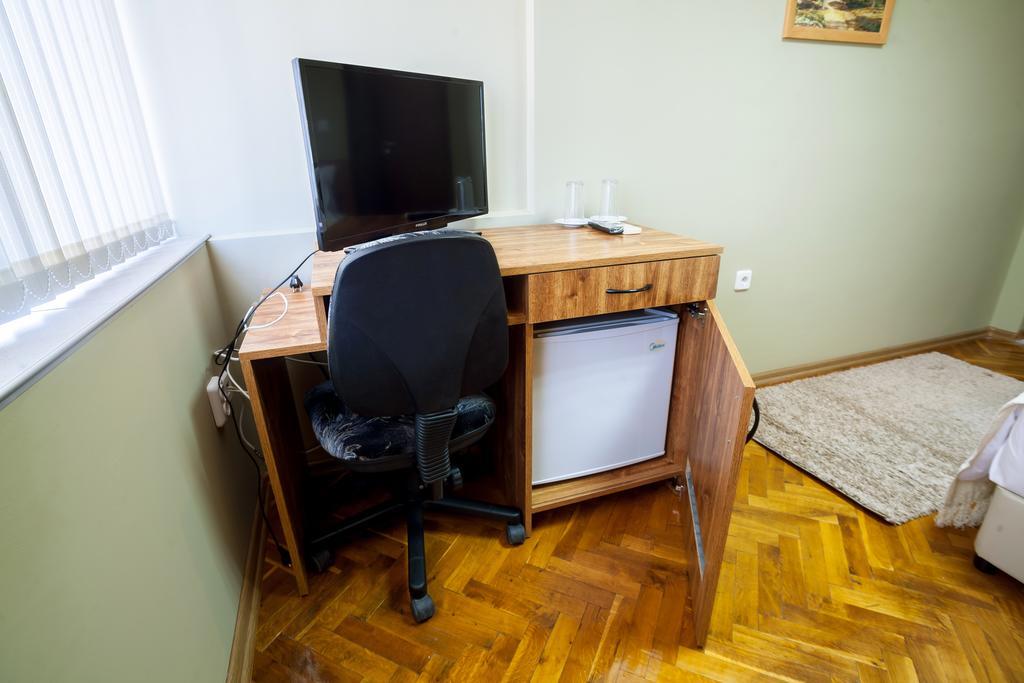 ימבול Panorama Top Floor Rooms In Hotel Tundzha מראה חיצוני תמונה